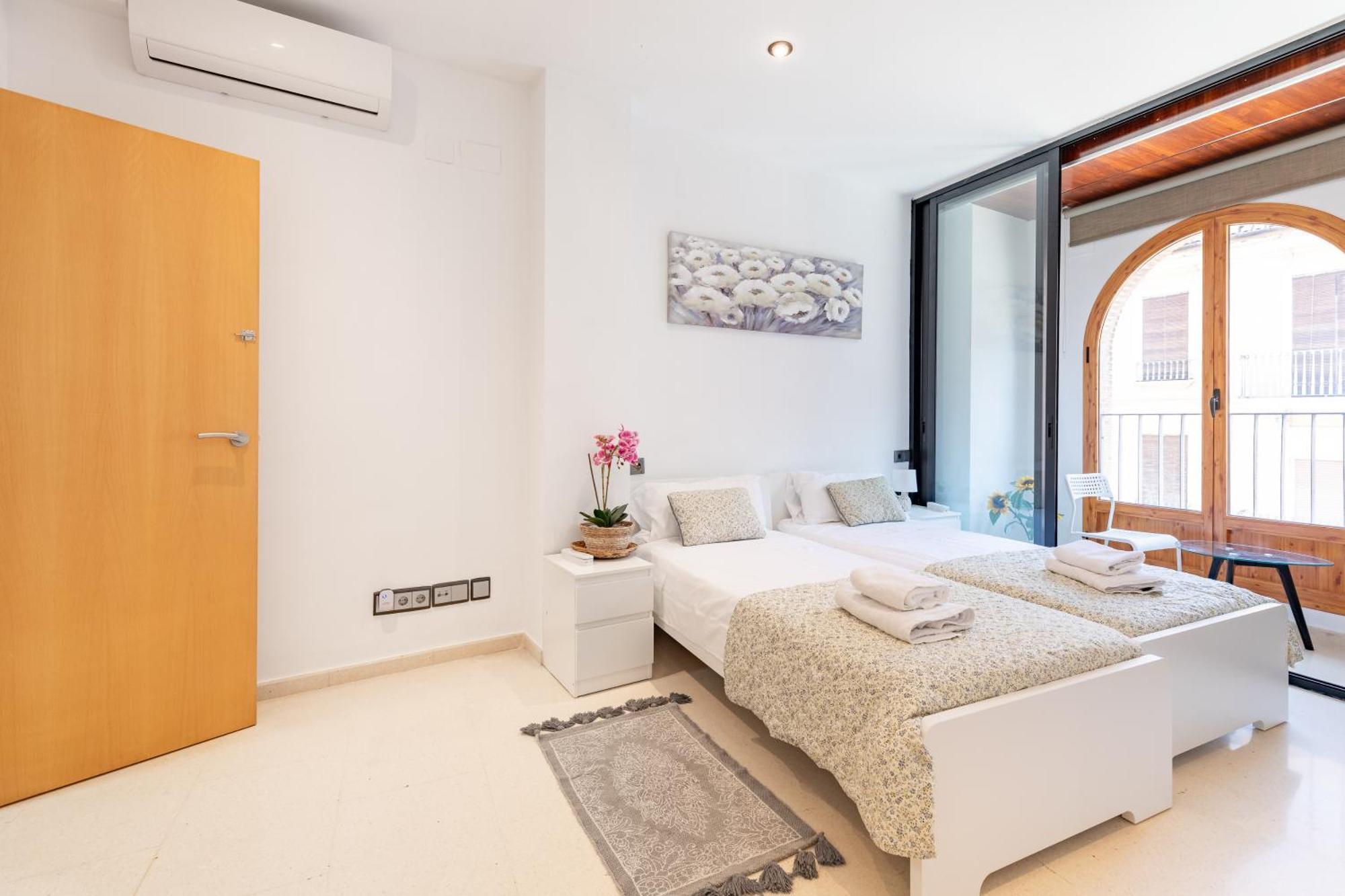 Aparthotel Mediterraneo By Neohotels-Centro 8 Min By Metro Valencia Ngoại thất bức ảnh