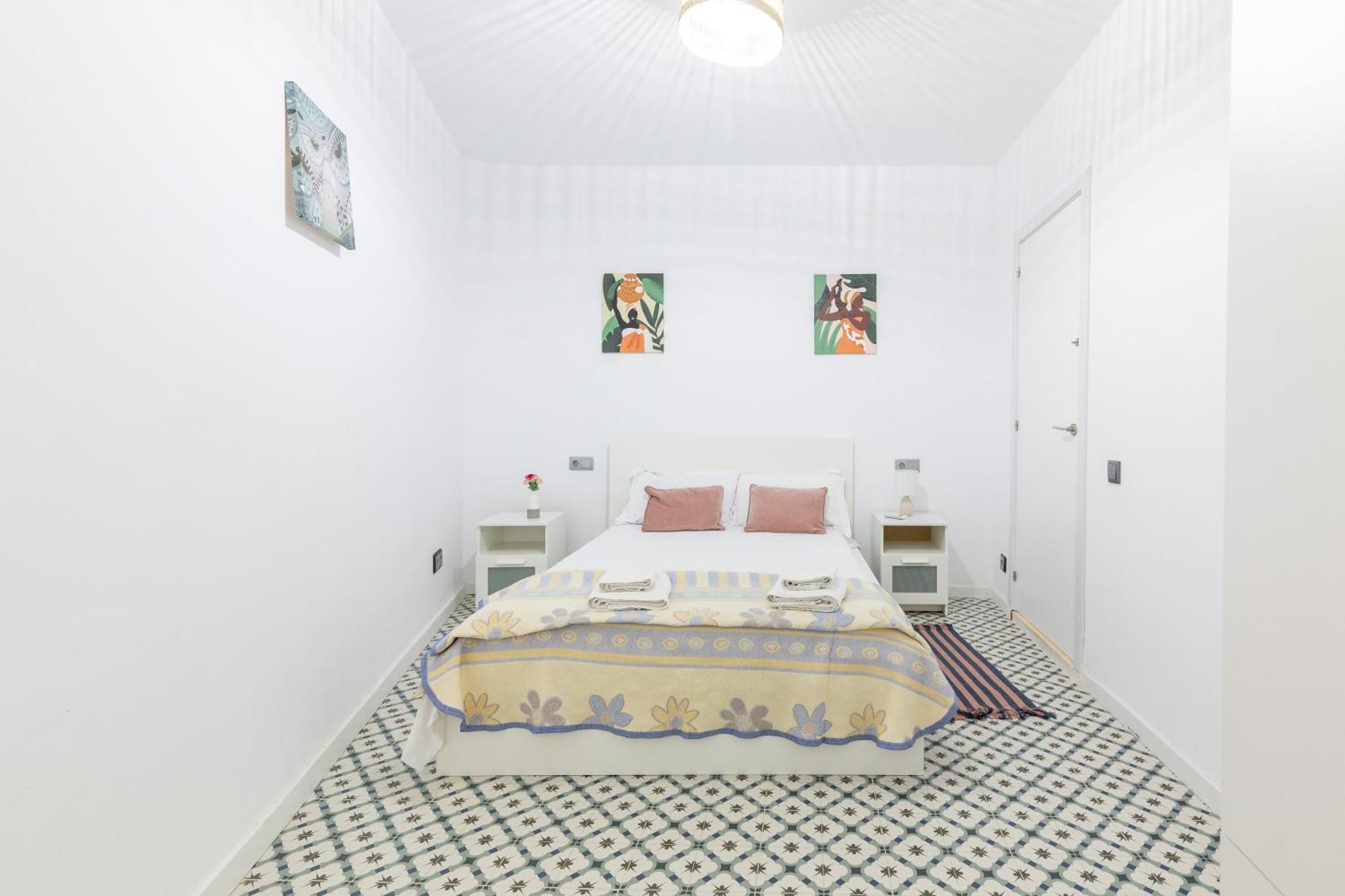 Aparthotel Mediterraneo By Neohotels-Centro 8 Min By Metro Valencia Ngoại thất bức ảnh