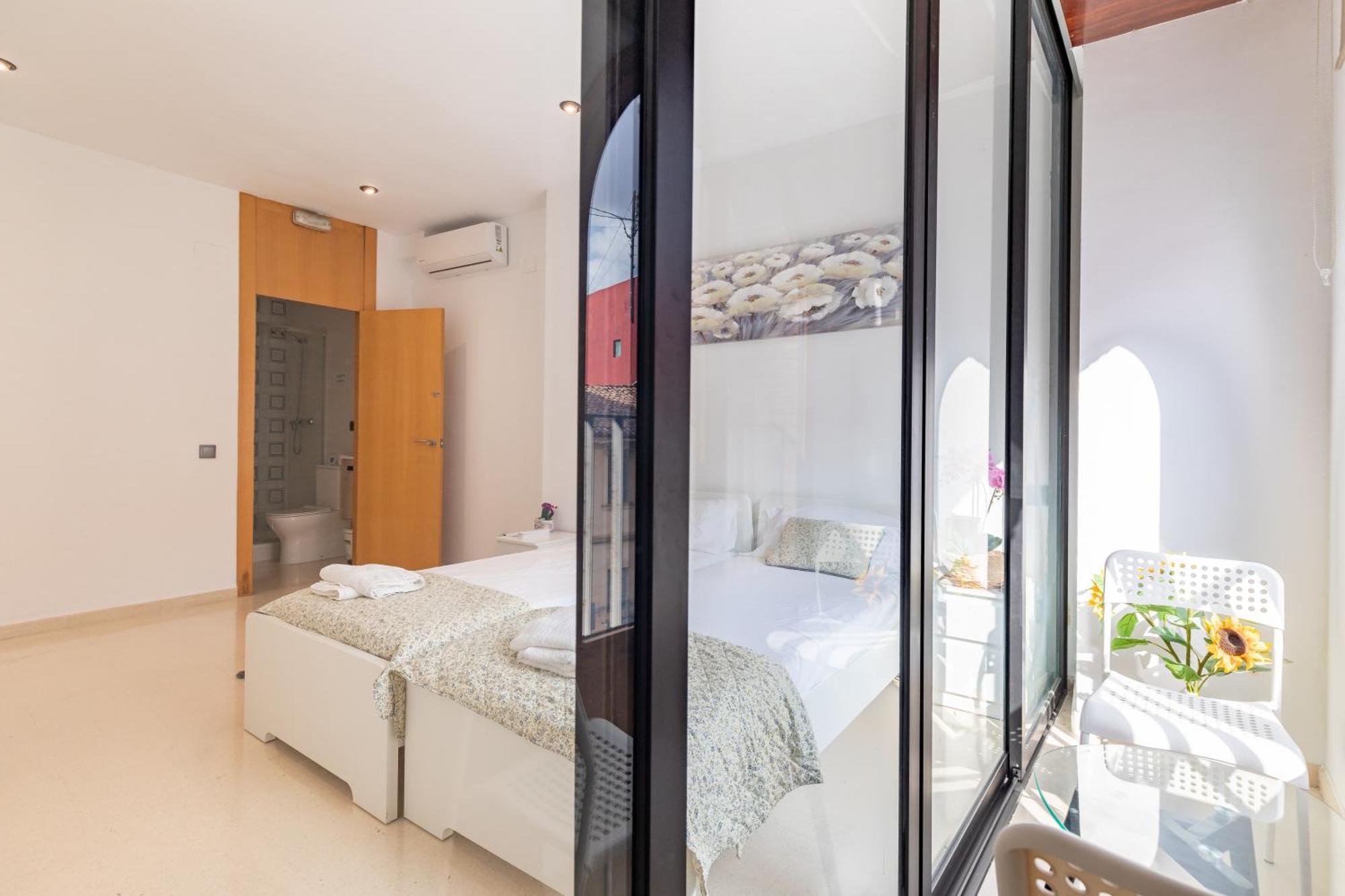 Aparthotel Mediterraneo By Neohotels-Centro 8 Min By Metro Valencia Ngoại thất bức ảnh